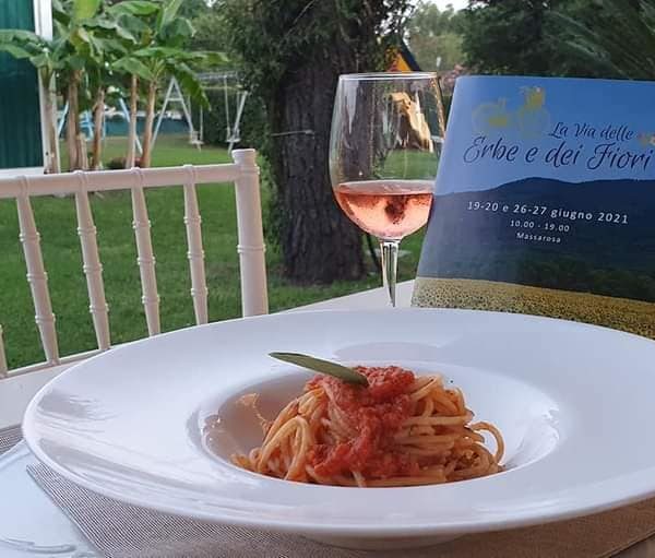 Spaghetti al ragù di anguilla del Ristorante Le Rotonde.